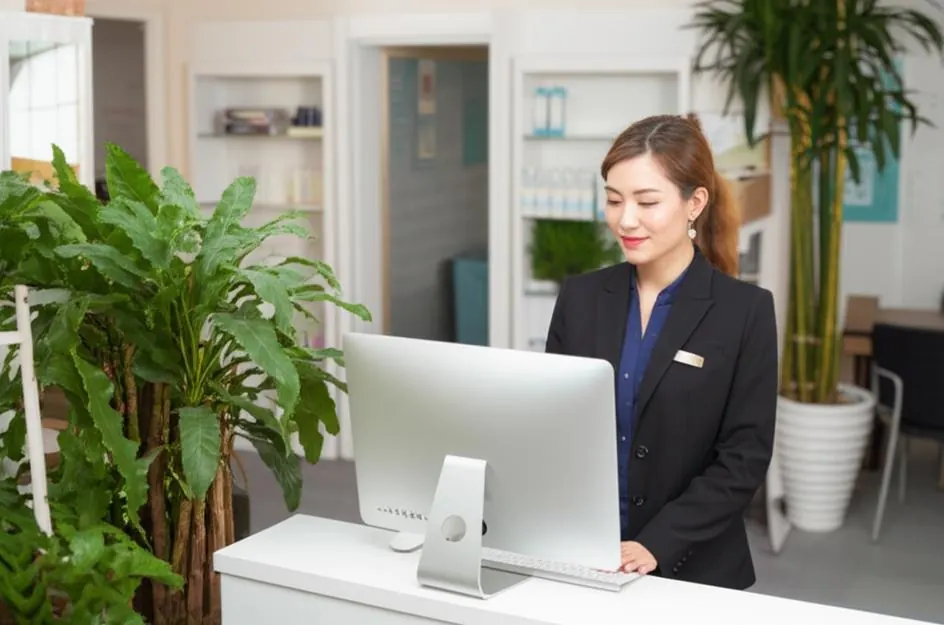 Bí quyết Tối ưu Quản lý Khách hàng Beauty Salon Offline với Phần mềm Chuyên dụng